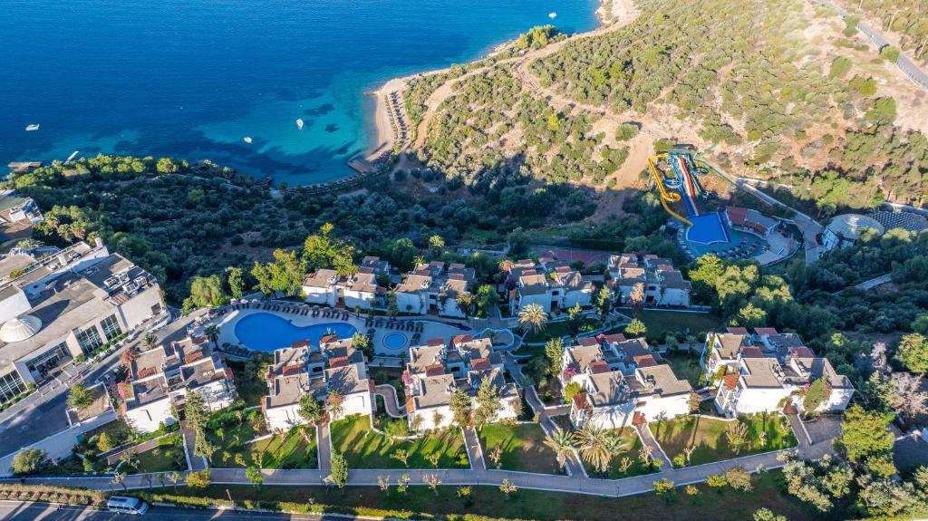 Bodrum Holiday Resort & Spa -5 Star