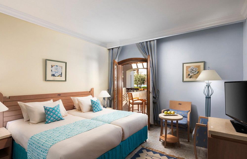 Royal Lagoons Hotels & Resorts