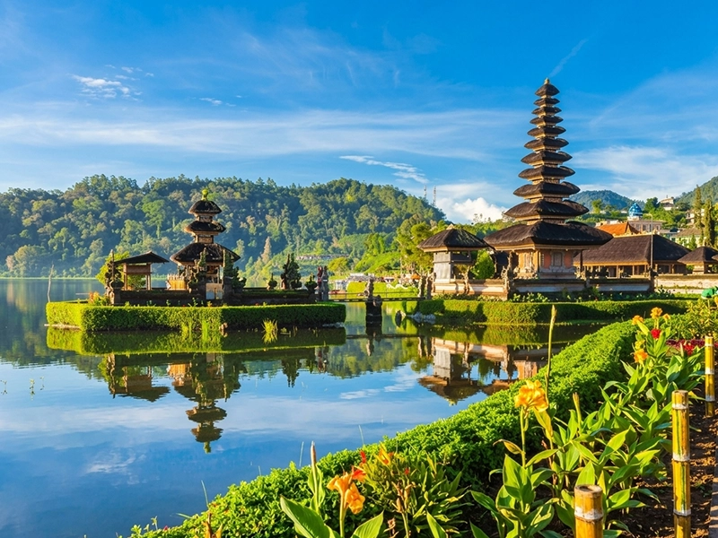 Singapore & Bali