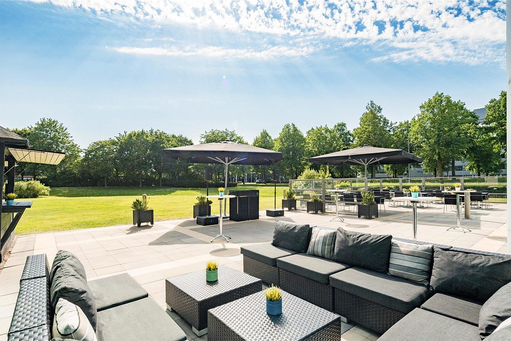 Radisson Blu Hotel, Amsterdam Airport - 4 Star