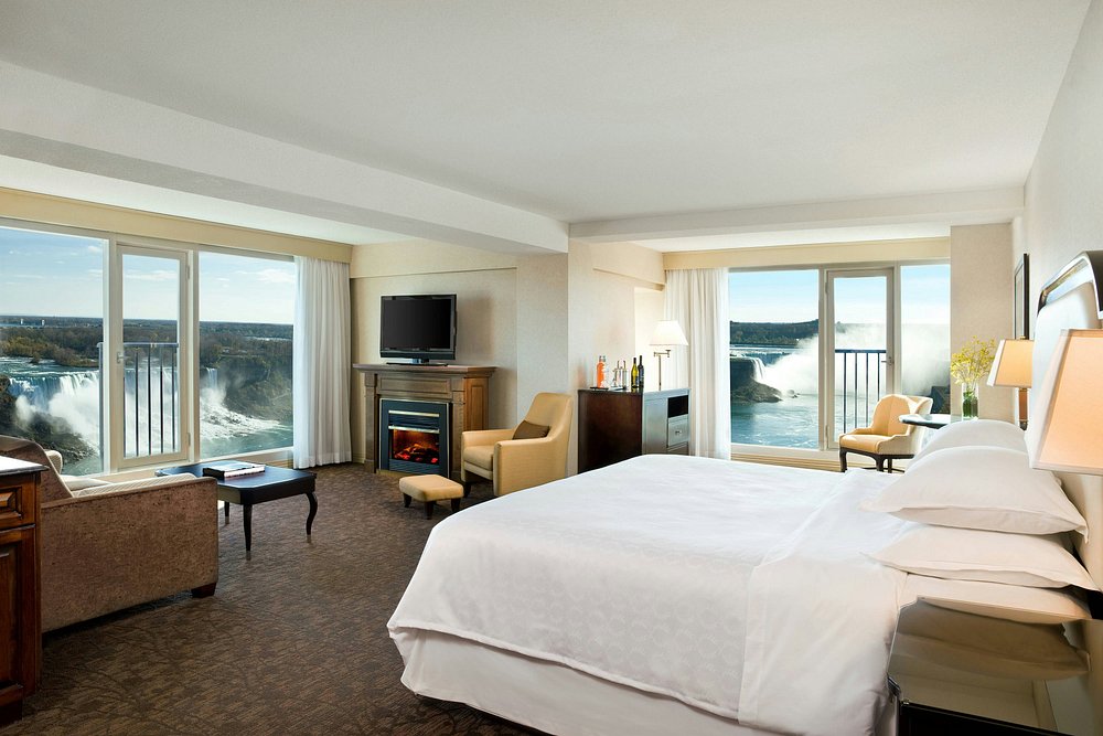 Sheraton Fallsview Hotel - 4 Star 