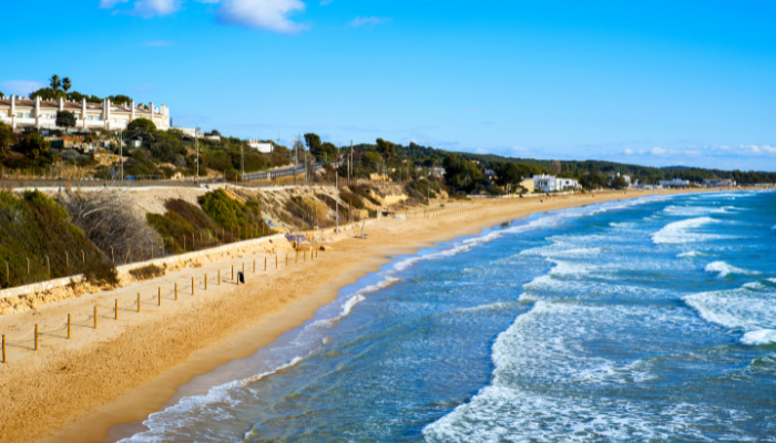 Llarga Beach
